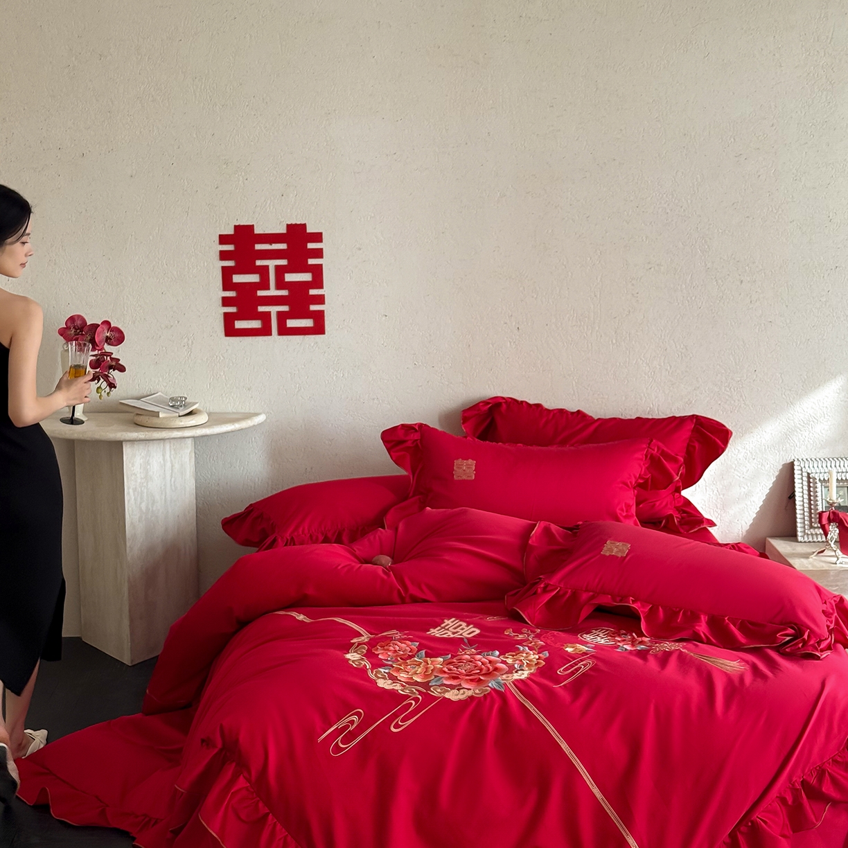 91家纺网 家纺一手货源 找家纺 （总）多乐娜 2026新款100s长绒棉纯棉百万针高精密刺绣婚庆四件套-囍悦传承 会员-20，控价：429/449元起（券后最低！）请勿低价销售！