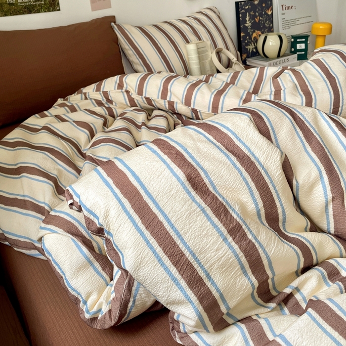 91家纺网 家纺一手货源 找家纺 海岛哥哥 2026新款双层纱格条系列四件套 简约英伦条