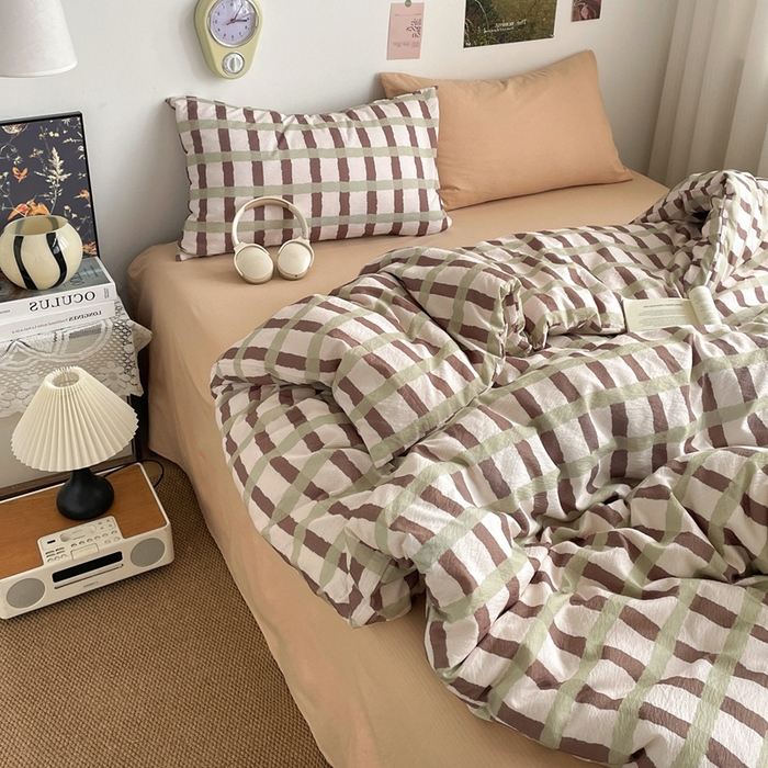 91家纺网 家纺一手货源 找家纺 海岛哥哥 2026新款双层纱格条系列四件套 奶油青栗格