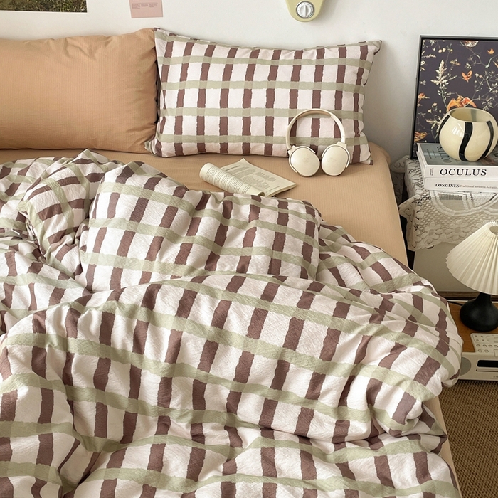 91家纺网 家纺一手货源 找家纺 海岛哥哥 2026新款双层纱格条系列四件套 奶油青栗格