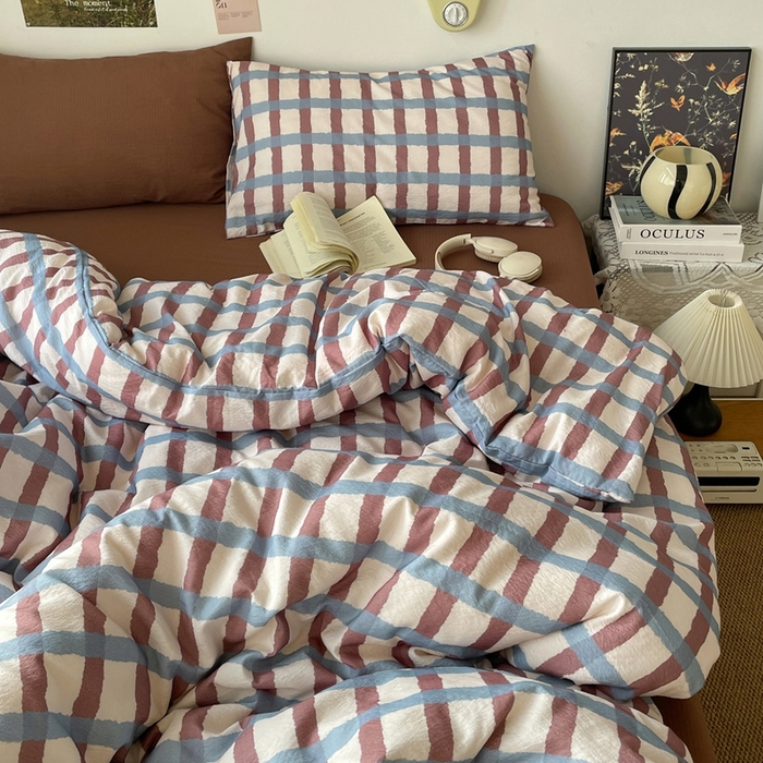 91家纺网 家纺一手货源 找家纺 海岛哥哥 2026新款双层纱格条系列四件套 奶油雾蓝咖格