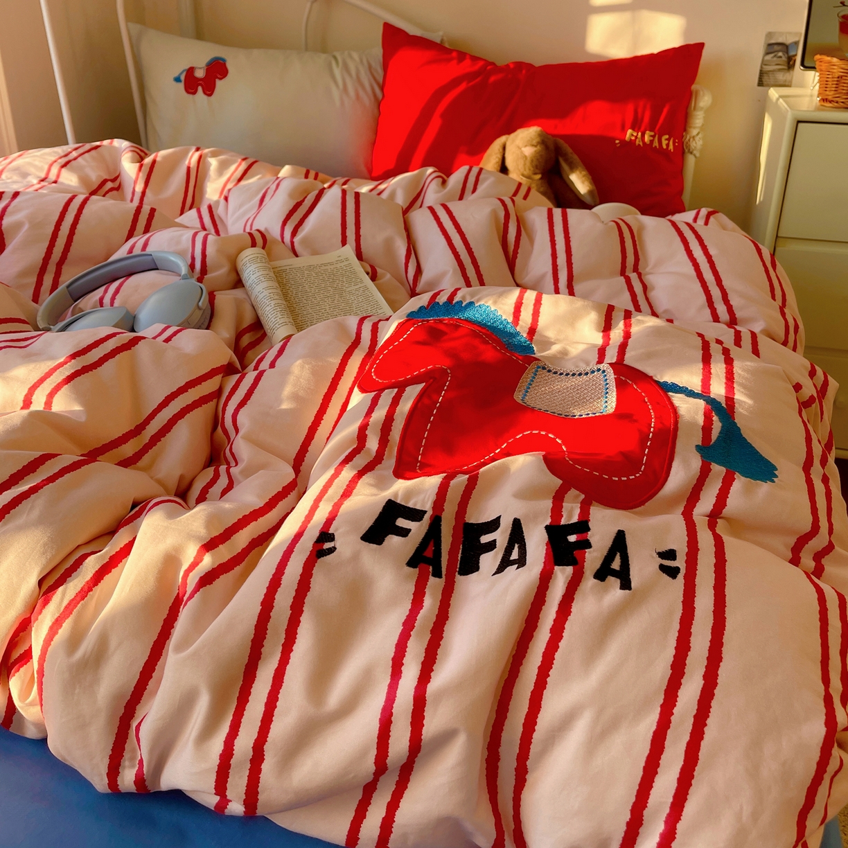 91家纺网 家纺一手货源 找家纺 （总） 轻奢坊 2026新年款水洗棉贴布绣四件套-旺福