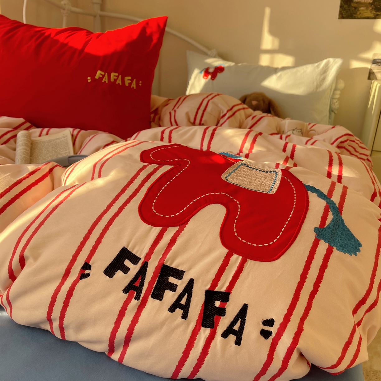 91家纺网 家纺一手货源 找家纺 （总） 轻奢坊 2026新年款水洗棉贴布绣四件套-旺福