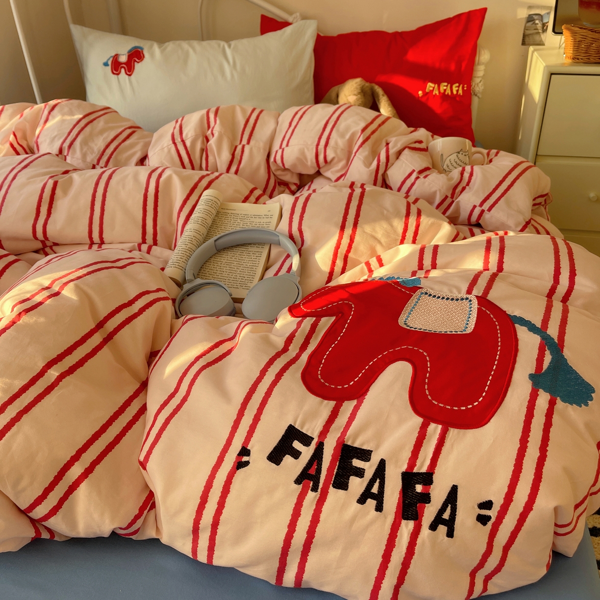 91家纺网 家纺一手货源 找家纺 （总） 轻奢坊 2026新年款水洗棉贴布绣四件套-旺福