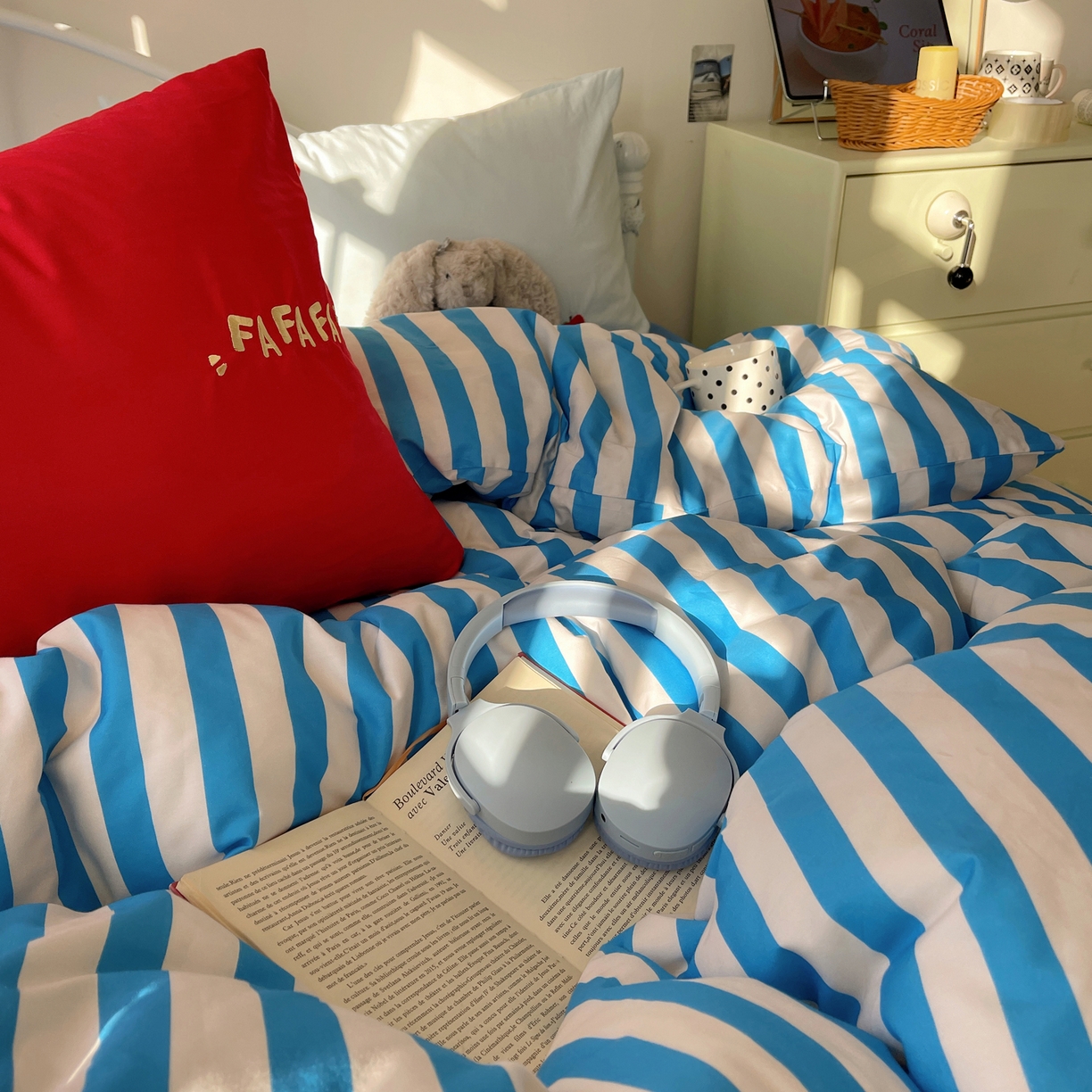 91家纺网 家纺一手货源 找家纺  轻奢坊 2026新年款水洗棉贴布绣四件套-旺福 发财马蓝条