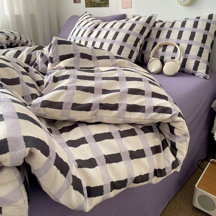 91家纺网 家纺一手货源 找家纺 港岛妹妹 2026新款双层纱格条系列四件套 奶油墨灰格