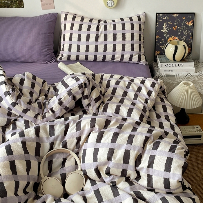 91家纺网 家纺一手货源 找家纺 港岛妹妹 2026新款双层纱格条系列四件套 奶油墨灰格