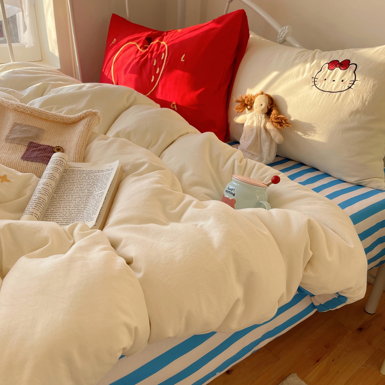 91家纺网 家纺一手货源 找家纺  轻奢坊 2026新年款水洗棉贴布绣四件套-旺福 福袋猫米