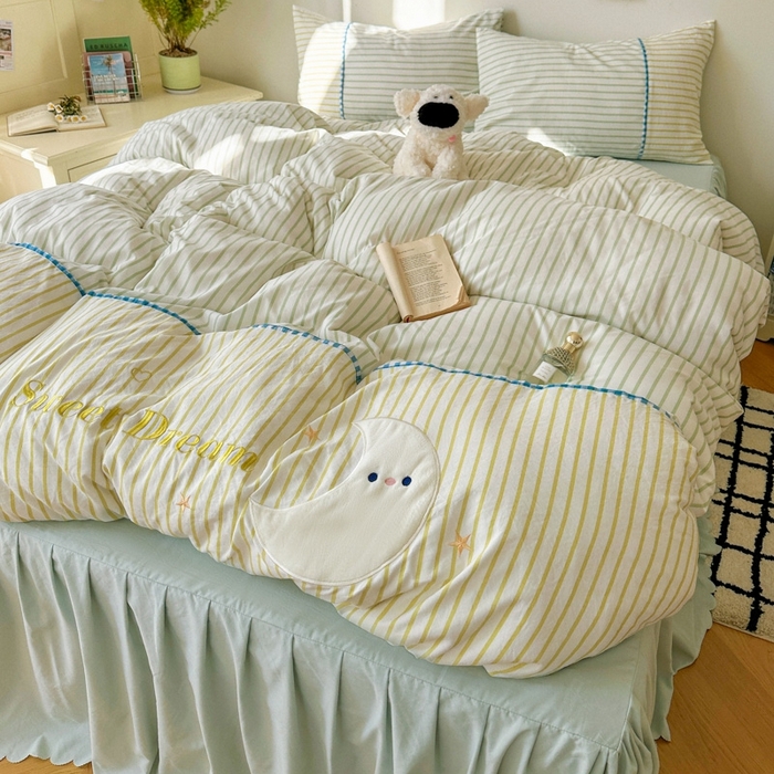 91家纺网 家纺一手货源 找家纺 贝凯瑞 2026款仿棉木棉水洗棉绣花ins小清新床裙床单款四件套-星月语 星月语-抹茶布丁