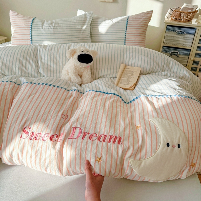 贝凯瑞 2026款仿棉木棉水洗棉绣花ins小清新床裙床单款四件套-星月语 星月语-雾粉冰蓝