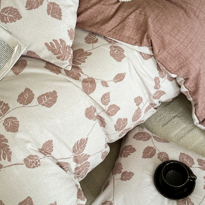 91家纺网 家纺一手货源 找家纺 桔禾家纺 2026新款提花高克重原麻复古水洗亚麻皱皱纱印花四件套 花曦