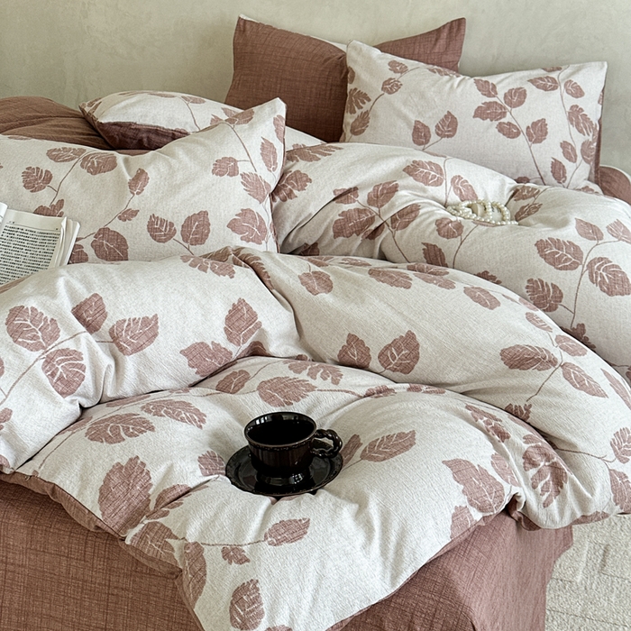 91家纺网 家纺一手货源 找家纺 桔禾家纺 2026新款提花高克重原麻复古水洗亚麻皱皱纱印花四件套 花曦