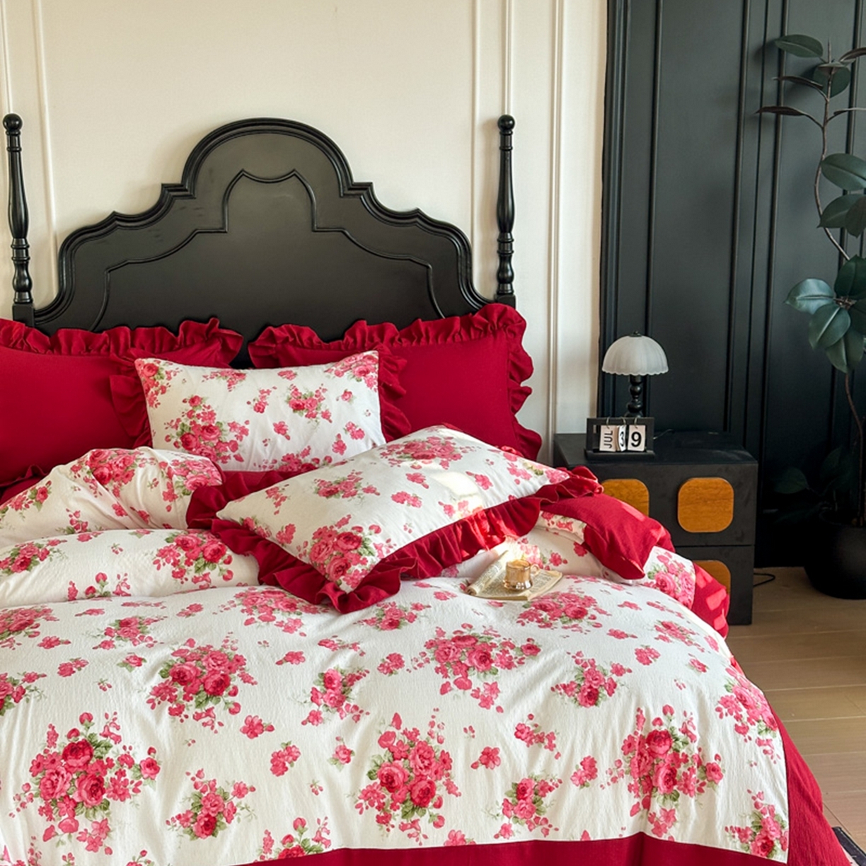 91家纺网 家纺一手货源 找家纺 贝凯瑞 2026仿棉皱皱纱双层纱木棉仿棉水洗棉喜庆浪漫大红四件套-锦绣 锦绣红妆