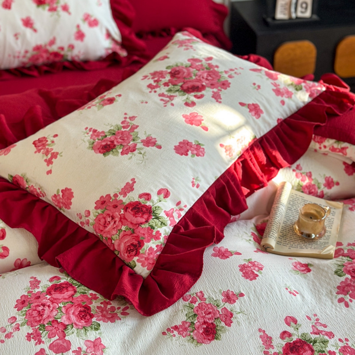 91家纺网 家纺一手货源 找家纺 贝凯瑞 2026仿棉皱皱纱双层纱木棉仿棉水洗棉喜庆浪漫大红四件套-锦绣 锦绣红妆