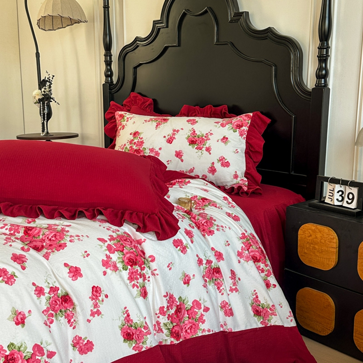 91家纺网 家纺一手货源 找家纺 贝凯瑞 2026仿棉皱皱纱双层纱木棉仿棉水洗棉喜庆浪漫大红四件套-锦绣 锦绣红妆