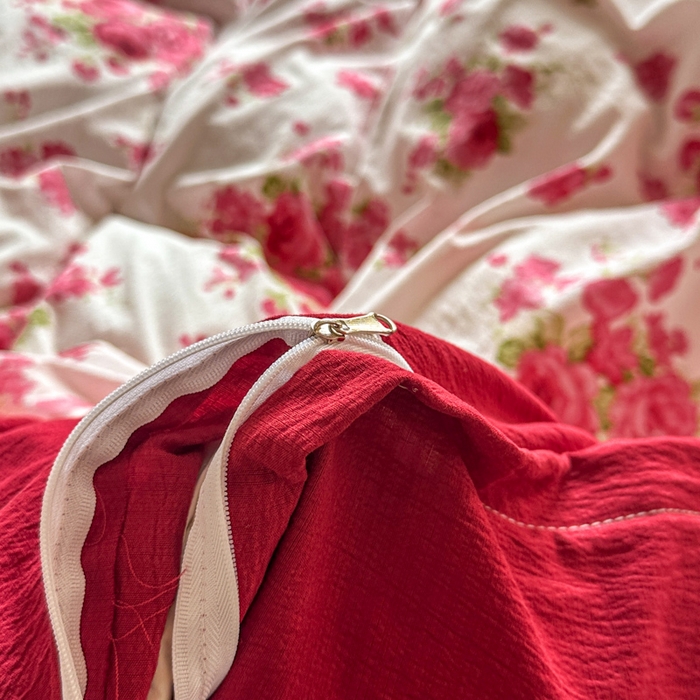 91家纺网 家纺一手货源 找家纺 贝凯瑞 2026仿棉皱皱纱双层纱木棉仿棉水洗棉喜庆浪漫大红四件套-盛世 盛世红菱