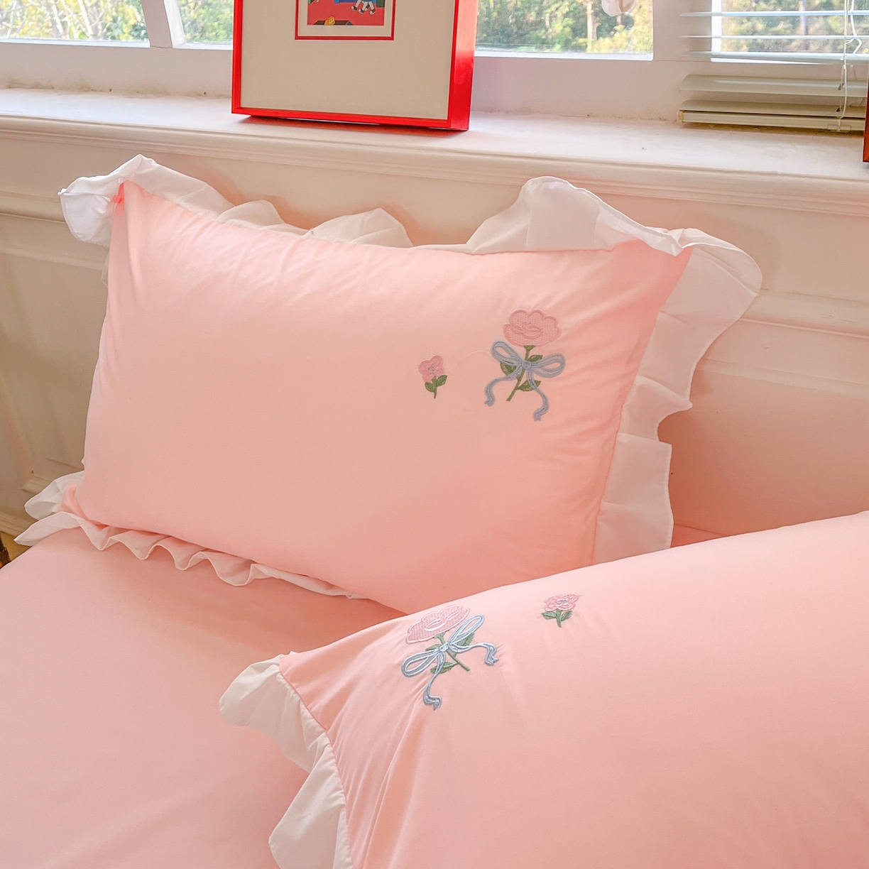 91家纺网 家纺一手货源 找家纺 （总）雨菲家纺 2026新款水洗棉贴布绣公主风荷叶花边四件套-花园兔（专版花型）