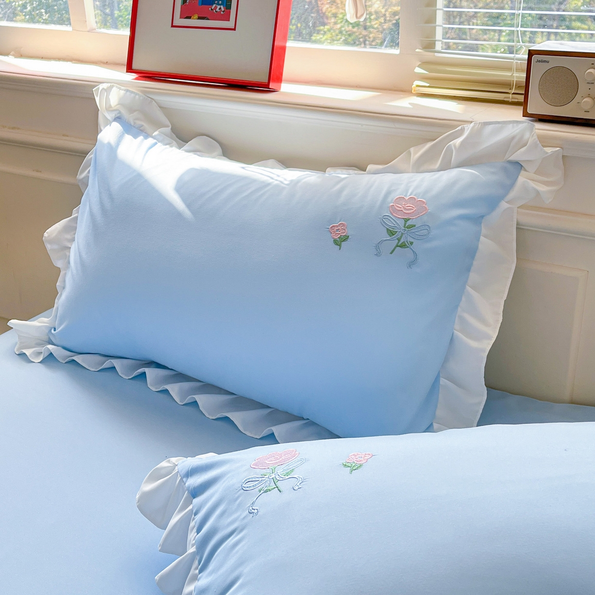 91家纺网 家纺一手货源 找家纺 雨菲家纺 2026新款水洗棉贴布绣公主风荷叶花边四件套-花园兔 花园兔浅蓝