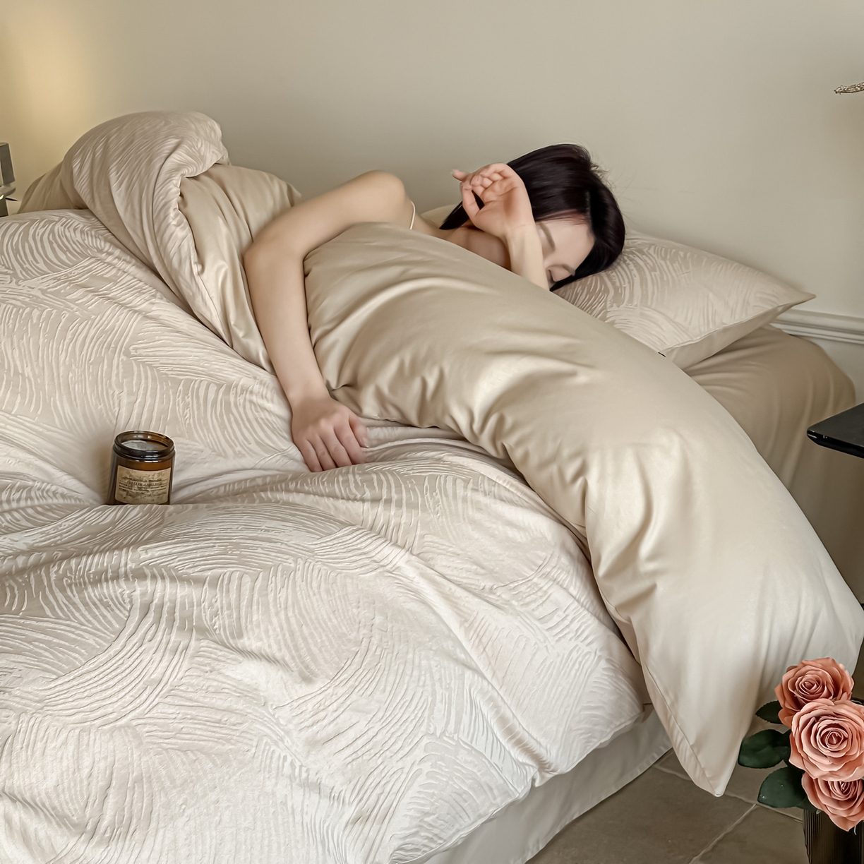 91家纺网 家纺一手货源 找家纺 如一  2026新款60S全棉水洗提花立体厚织浮雕四件套 肌理-暖杏米