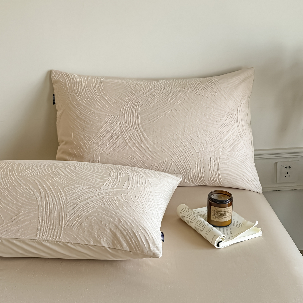 91家纺网 家纺一手货源 找家纺 如一  2026新款60S全棉水洗提花立体厚织浮雕四件套 肌理-暖杏米