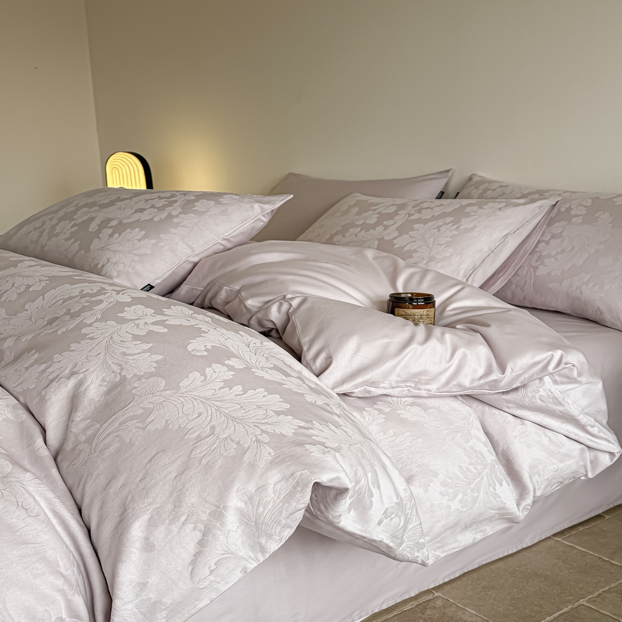 91家纺网 家纺一手货源 找家纺 如一  2026新款60S全棉水洗提花立体厚织浮雕四件套 香草-淡雅紫