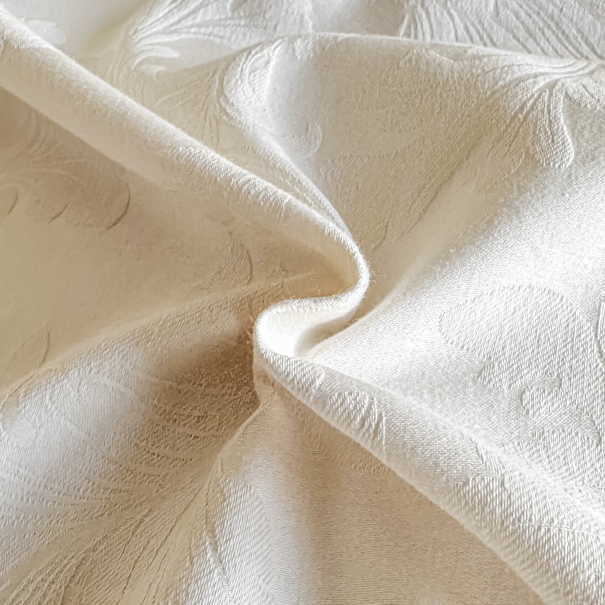 91家纺网 家纺一手货源 找家纺 如一  2026新款60S全棉水洗提花立体厚织浮雕四件套 香草-奶昔白