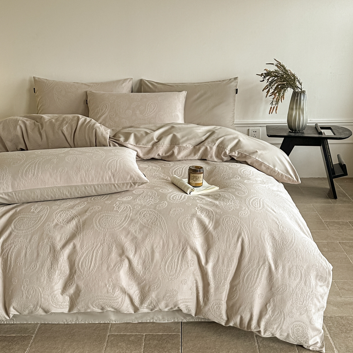 91家纺网 家纺一手货源 找家纺 如一  2026新款60S全棉水洗提花立体厚织浮雕四件套 腰果-金属灰