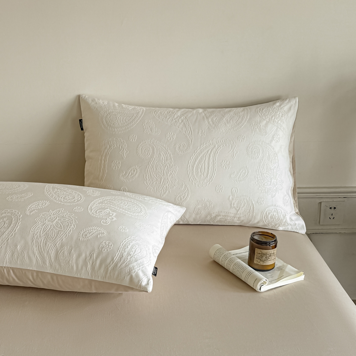 91家纺网 家纺一手货源 找家纺 如一  2026新款60S全棉水洗提花立体厚织浮雕四件套 腰果-奶米杏