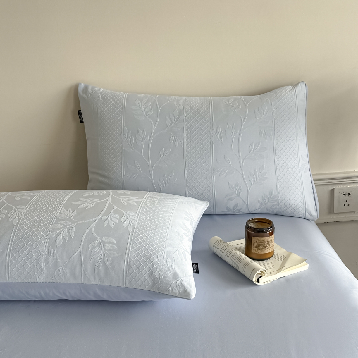 91家纺网 家纺一手货源 找家纺 如一  2026新款60S全棉水洗提花立体厚织浮雕四件套 叶韵-云水蓝