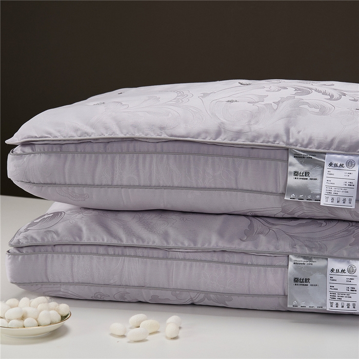 91家纺网 家纺一手货源 找家纺 （总）昕科 2026新款凤尾花蚕丝枕-花朵柞蚕丝枕芯大提花莱赛尔蚕丝枕头