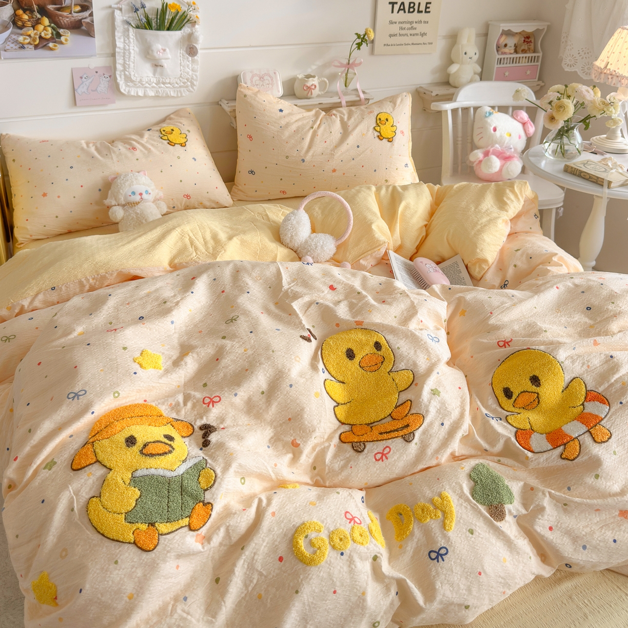 91家纺网 家纺一手货源 找家纺 卡斯诺家纺馆 2026新款皱皱棉双层纱毛巾绣四件套（下载文件包含买家秀） 开心小鸭