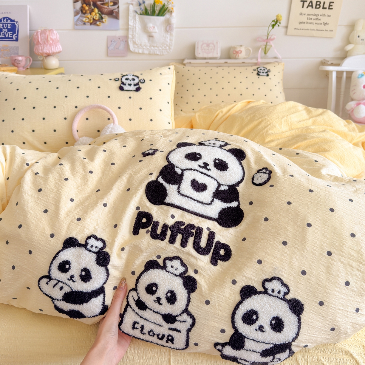 91家纺网 家纺一手货源 找家纺 卡斯诺家纺馆 2026新款皱皱棉双层纱毛巾绣四件套（下载文件包含买家秀） 黑白熊猫