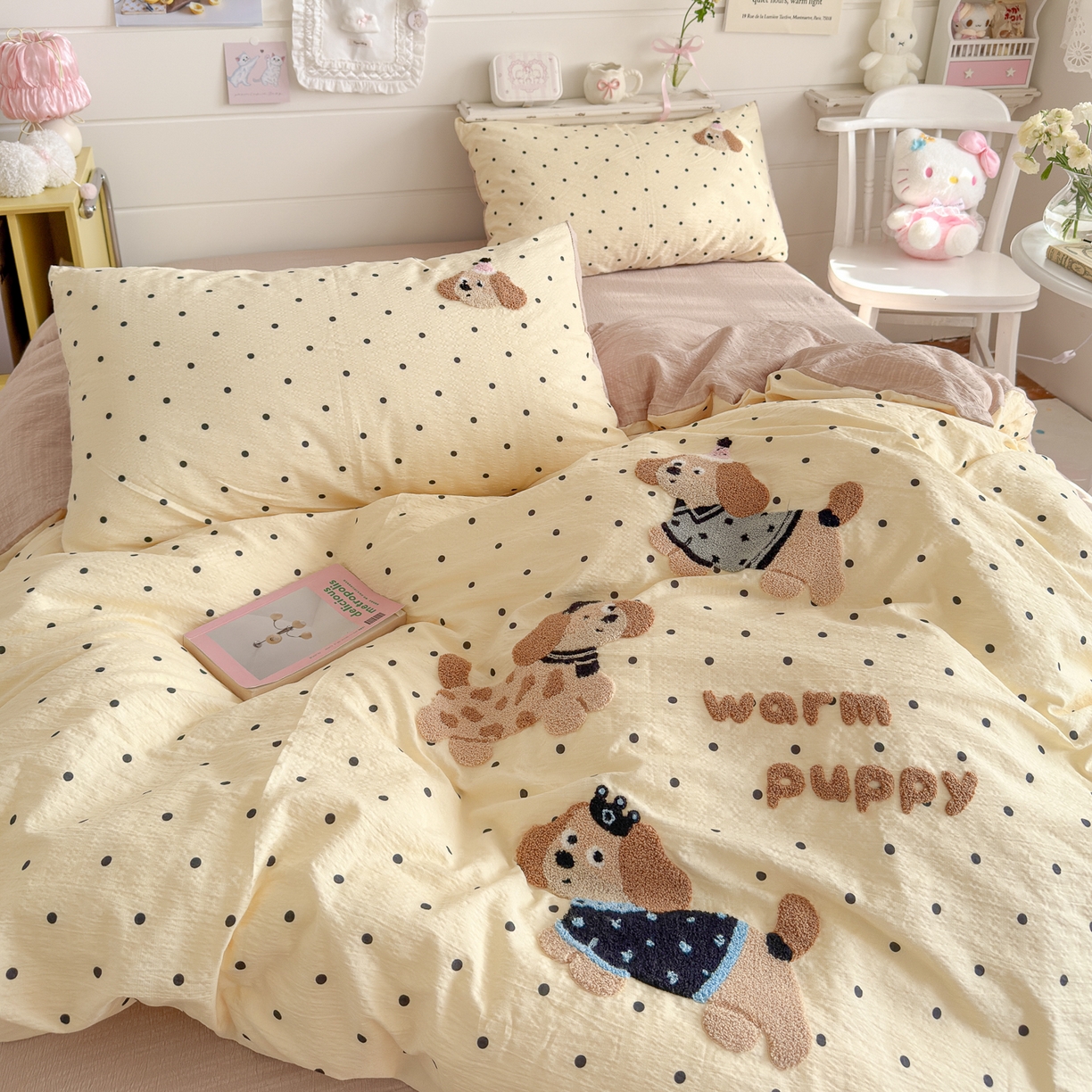 91家纺网 家纺一手货源 找家纺 卡斯诺家纺馆 2026新款皱皱棉双层纱毛巾绣四件套（下载文件包含买家秀） 萌趣小狗