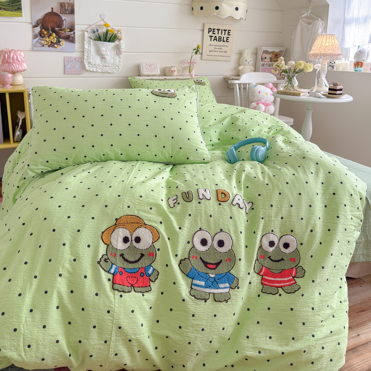 91家纺网 家纺一手货源 找家纺 卡斯诺家纺馆 2026新款皱皱棉双层纱毛巾绣四件套（下载文件包含买家秀） 绿萌蛙