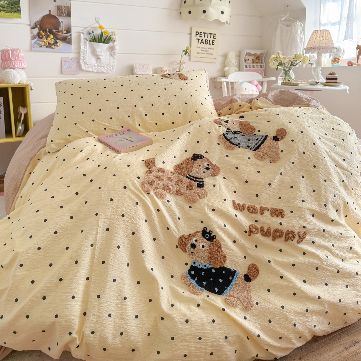 91家纺网 家纺一手货源 找家纺 卡斯诺家纺馆 2026新款皱皱棉双层纱毛巾绣四件套（下载文件包含买家秀） 萌趣小狗