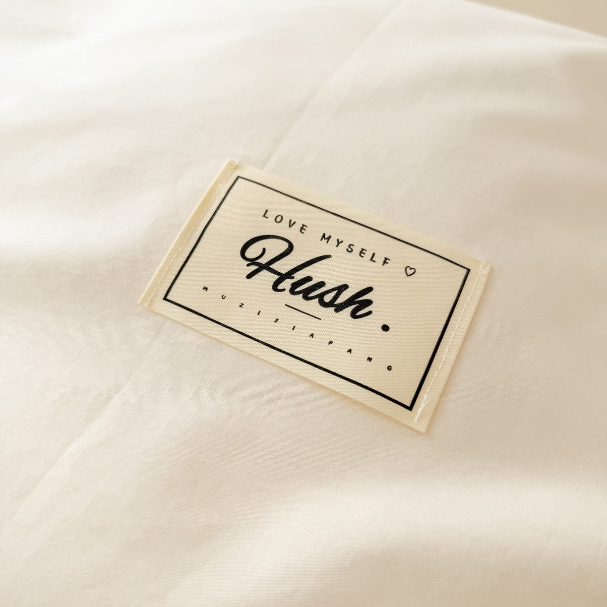 91家纺网 家纺一手货源 找家纺 木子家纺 2026新款高支高密全棉纯棉双拼纯色四件套 椰白葡萄