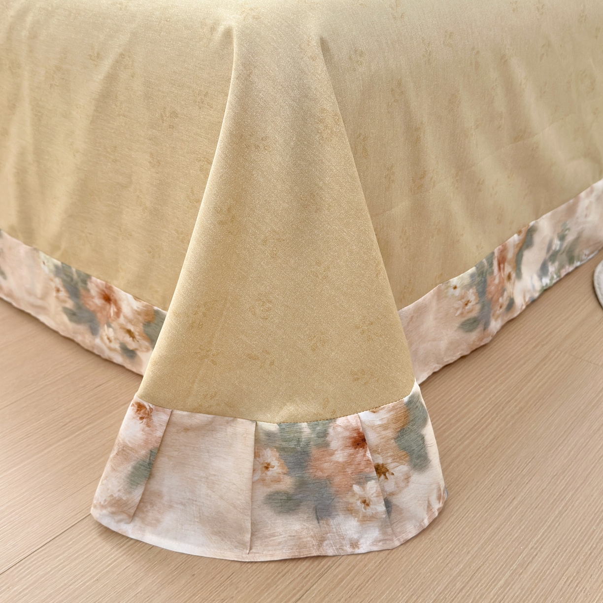 91家纺网 家纺一手货源 找家纺 乐童家纺 2026新款全棉网红直播爆款吊边一字绣工艺款四件套-系列二 锦绣园