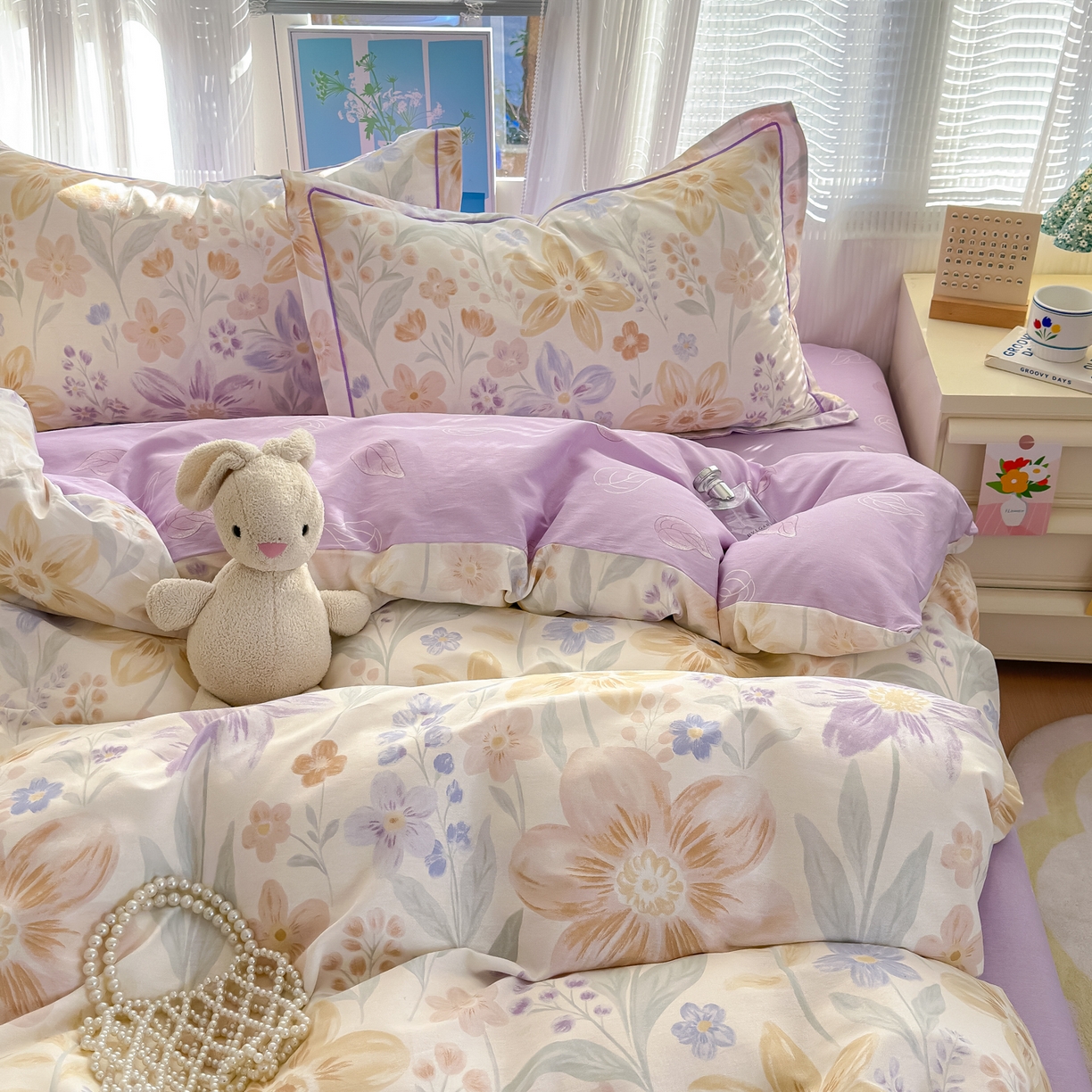 91家纺网 家纺一手货源 找家纺 乐童家纺 2026新款全棉网红直播爆款吊边一字绣工艺款四件套-系列二 柔色花笺