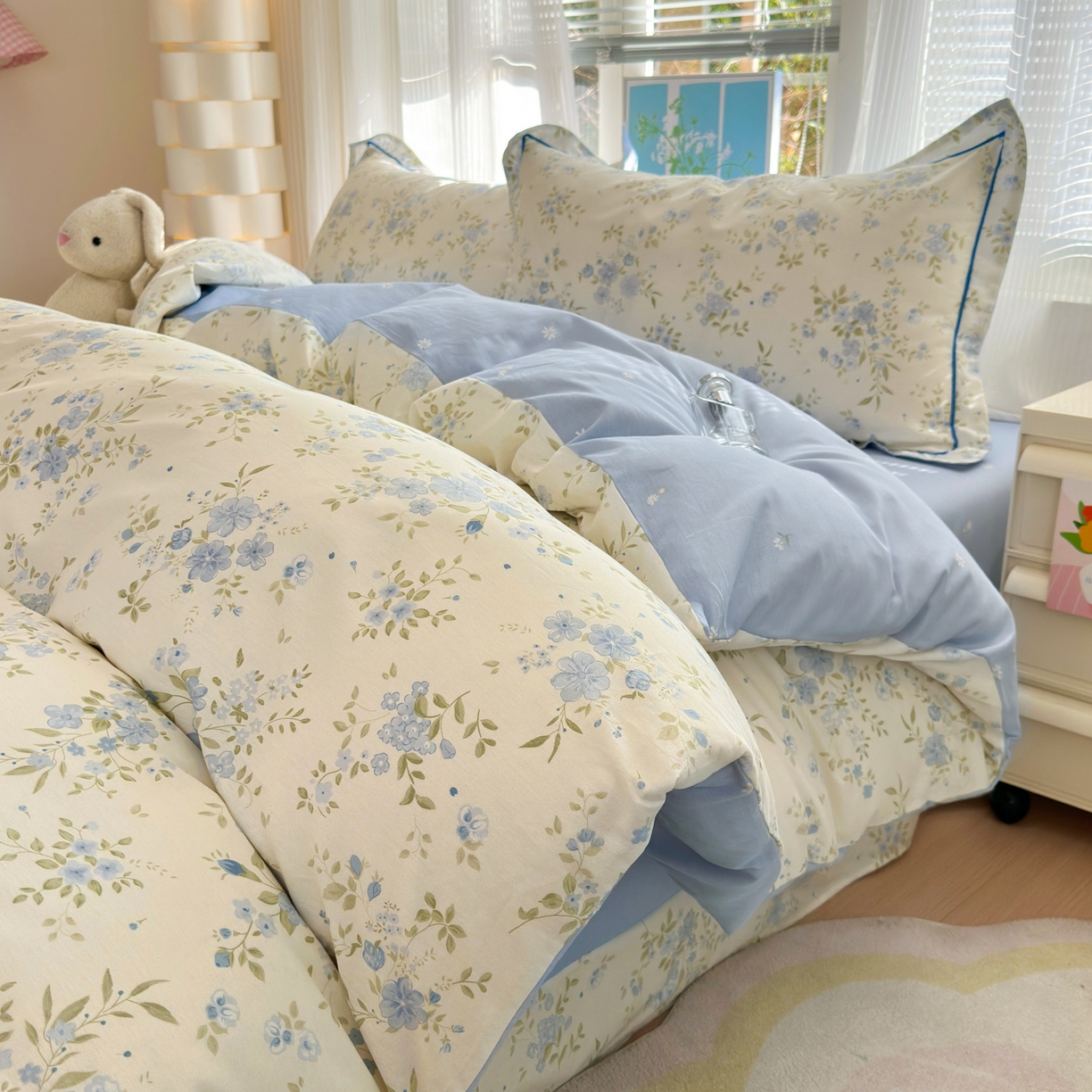 91家纺网 家纺一手货源 找家纺 乐童家纺 2026新款全棉网红直播爆款吊边一字绣工艺款四件套-系列二 苏林米兰