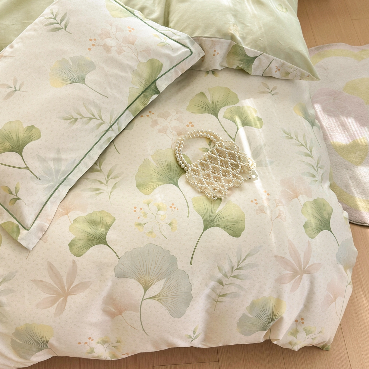 91家纺网 家纺一手货源 找家纺 乐童家纺 2026新款全棉网红直播爆款吊边一字绣工艺款四件套-系列二 银杏疏影