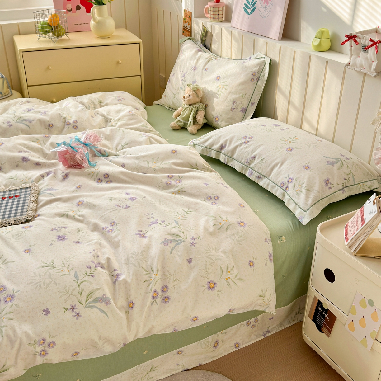 91家纺网 家纺一手货源 找家纺 乐童家纺 2026新款全棉网红直播爆款吊边一字绣工艺款四件套-系列二 幽兰花梦