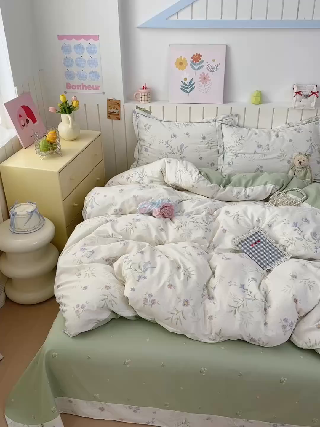 91家纺网 家纺一手货源 找家纺 乐童家纺 2026新款全棉网红直播爆款吊边一字绣工艺款四件套-系列二 幽兰花梦