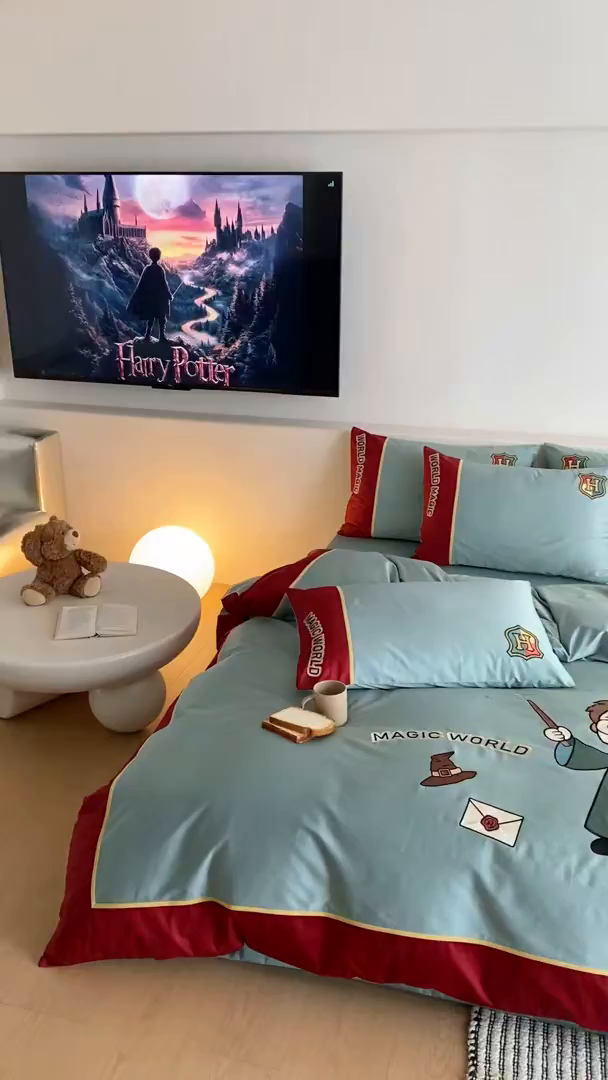 91家纺网 家纺一手货源 找家纺 （总）曼布缇 2026新款100s长绒棉刺绣四件套-魔法学院 控价超级立减活动后：券后368/408/428元起（额外设卷也不能低于此价格）会员减20