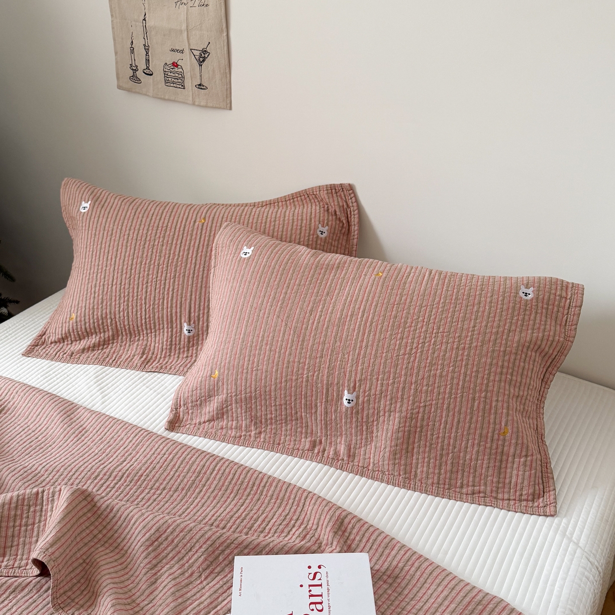 91家纺网 家纺一手货源 找家纺 （总）沐瑟家纺 2026新款全棉水洗绣花枕巾-麦兜