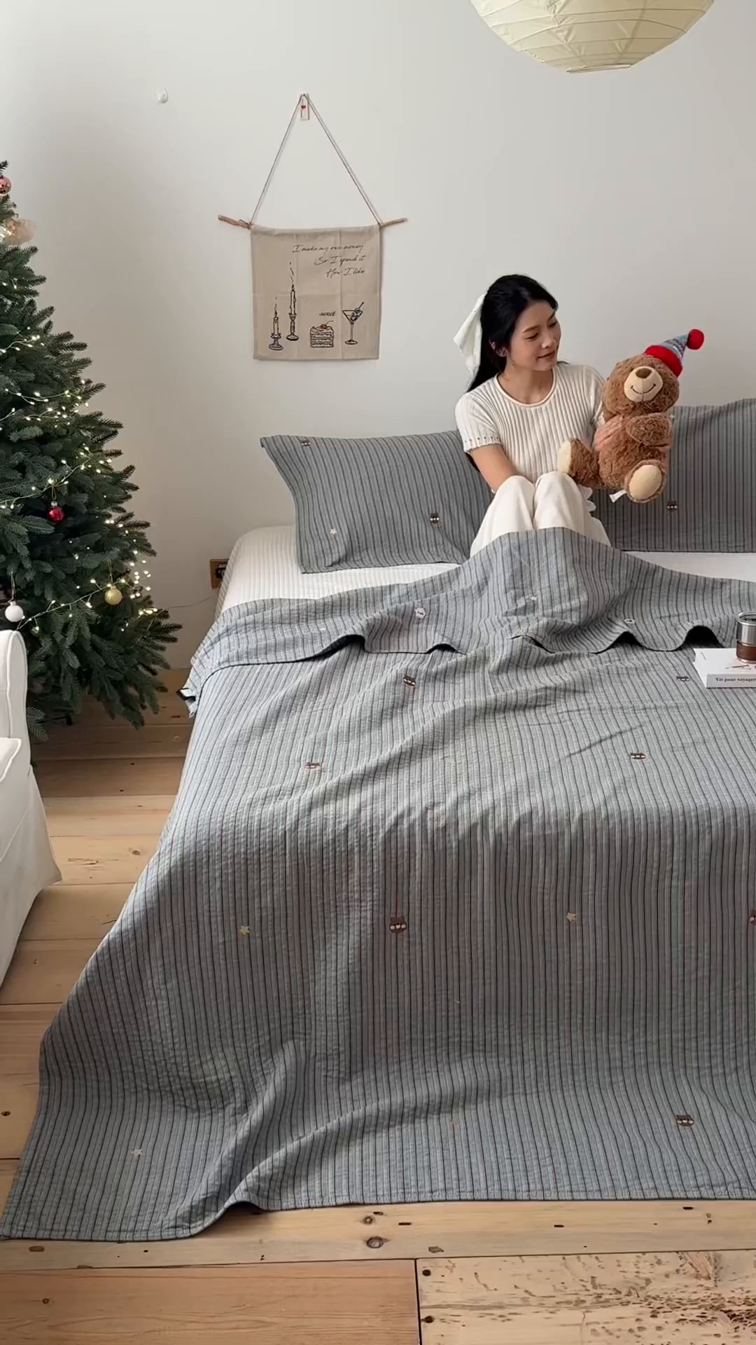 91家纺网 家纺一手货源 找家纺 沐瑟家纺 2026新款全棉水洗绣花枕巾-麦兜 麦兜-蓝色