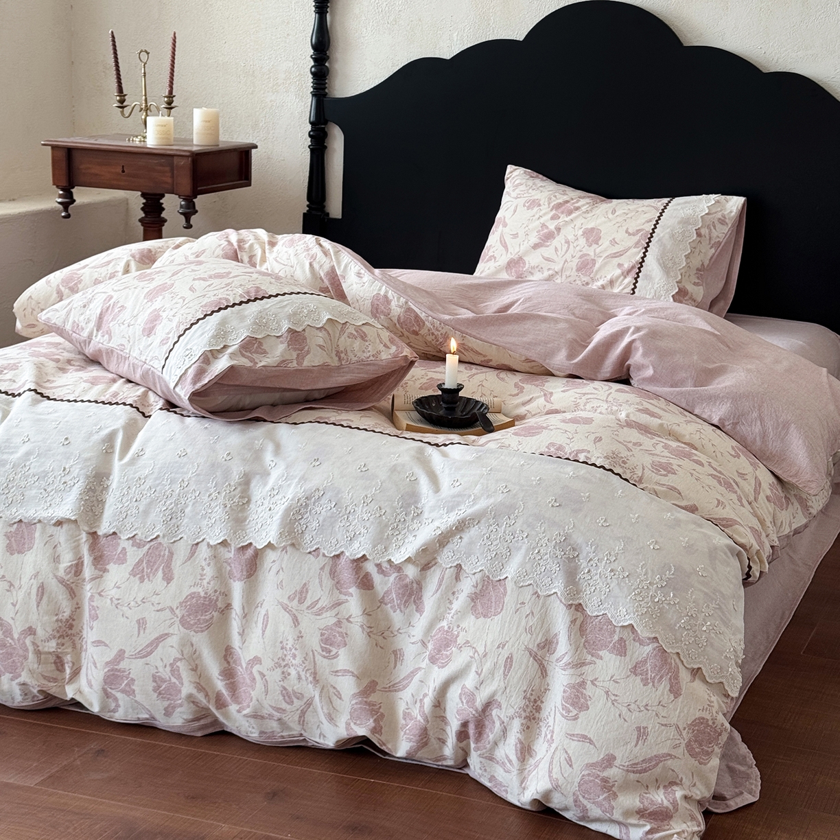 91家纺网 家纺一手货源 找家纺 淑女公社家纺 2026新款法式立体蝴蝶花边棉麻四件套 秋棠 红