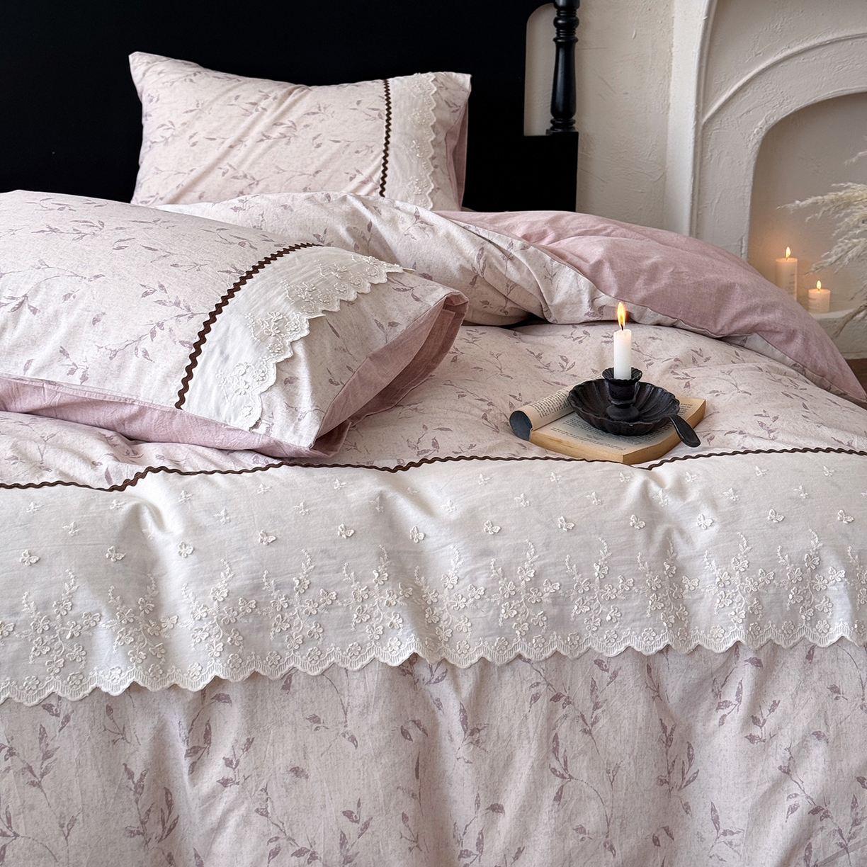 91家纺网 家纺一手货源 找家纺 淑女公社家纺 2026新款法式立体蝴蝶花边棉麻四件套 晚枝 红