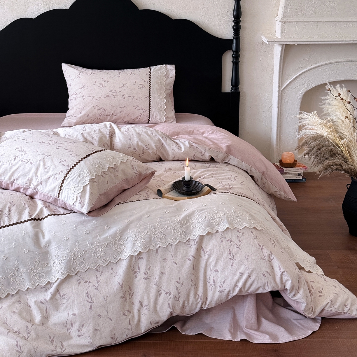 91家纺网 家纺一手货源 找家纺 淑女公社家纺 2026新款法式立体蝴蝶花边棉麻四件套 晚枝 红