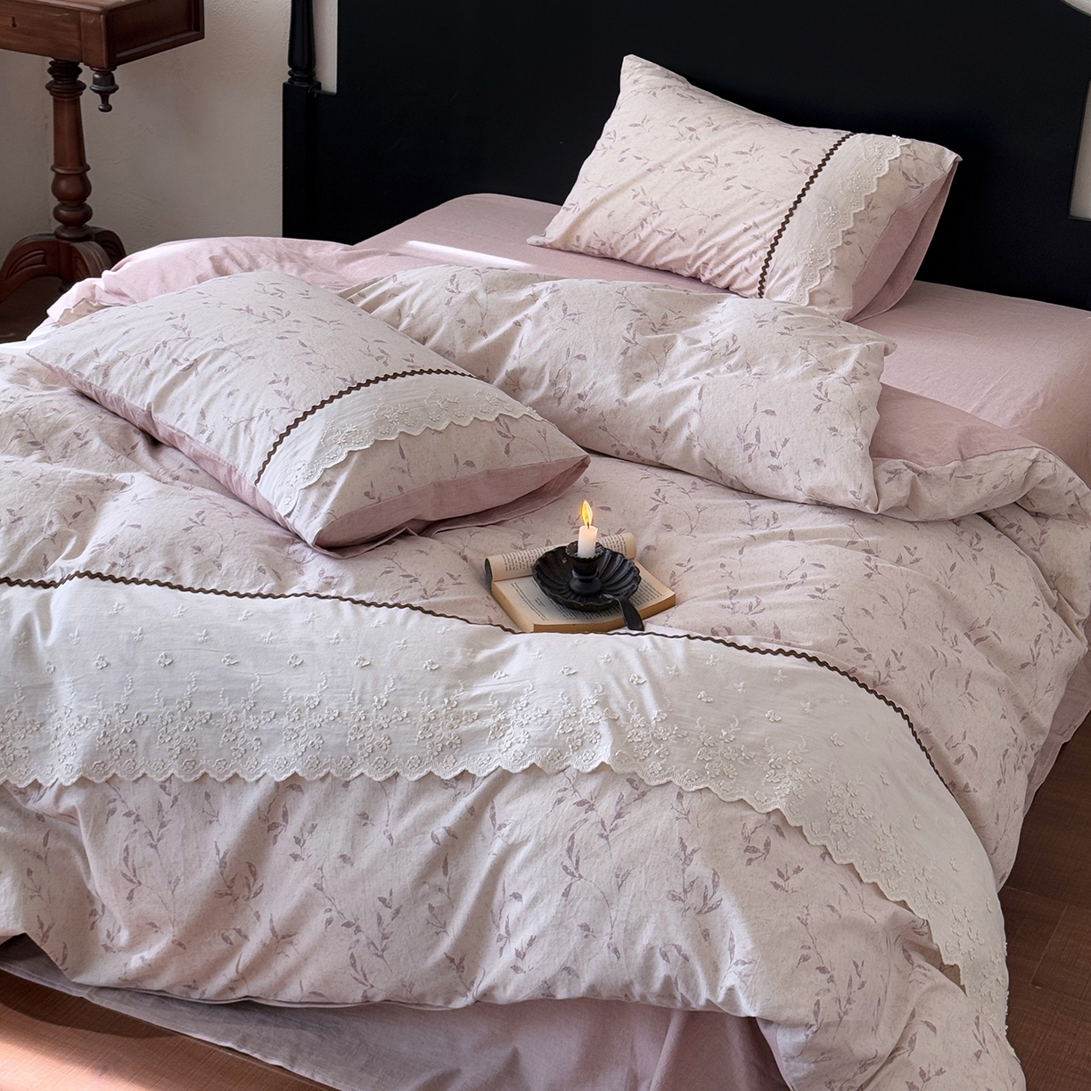 91家纺网 家纺一手货源 找家纺 淑女公社家纺 2026新款法式立体蝴蝶花边棉麻四件套 晚枝 红