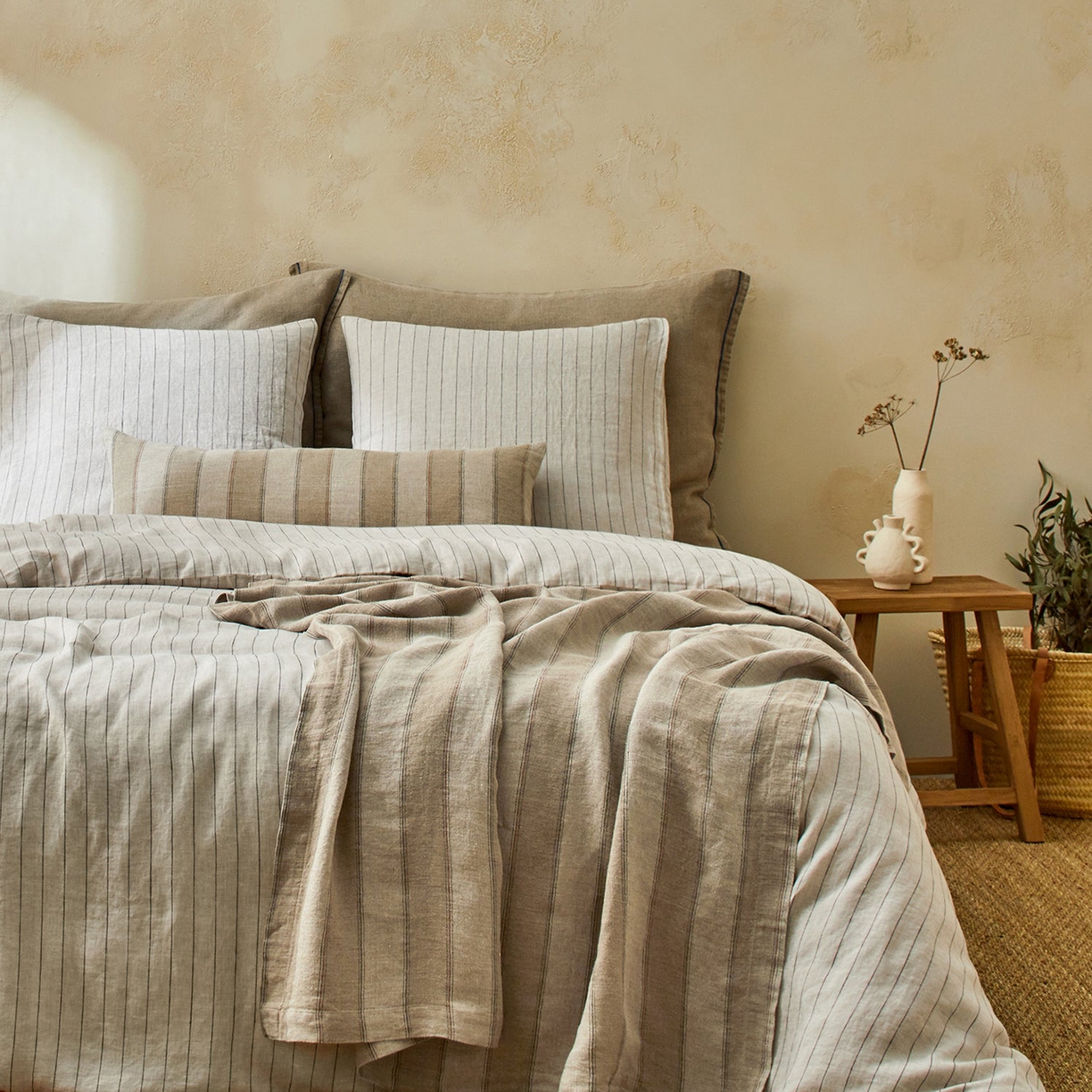 91家纺网 家纺一手货源 找家纺 原研家居 2026新款舒适亲肤水洗棉麻四件套 云缦